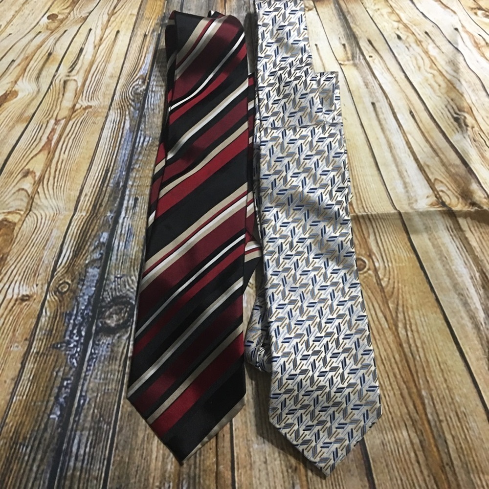 Geoffrey Beene Lot of 2 Silk Neck Ties
